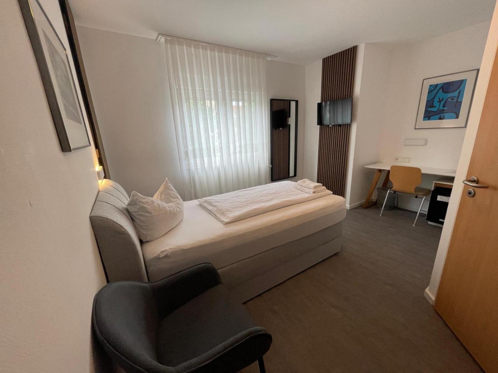 Hotel Loewen Kusterdingen Luaran gambar